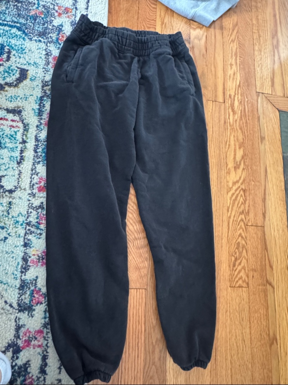 aerie Black Fleece Joggers size small!